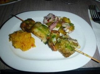  Spiedino di riso e polpo 